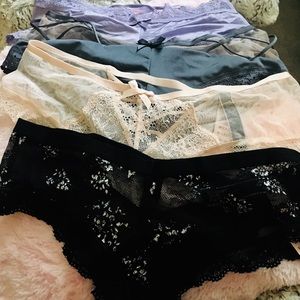 Victoria secret (small) cheeky underwear